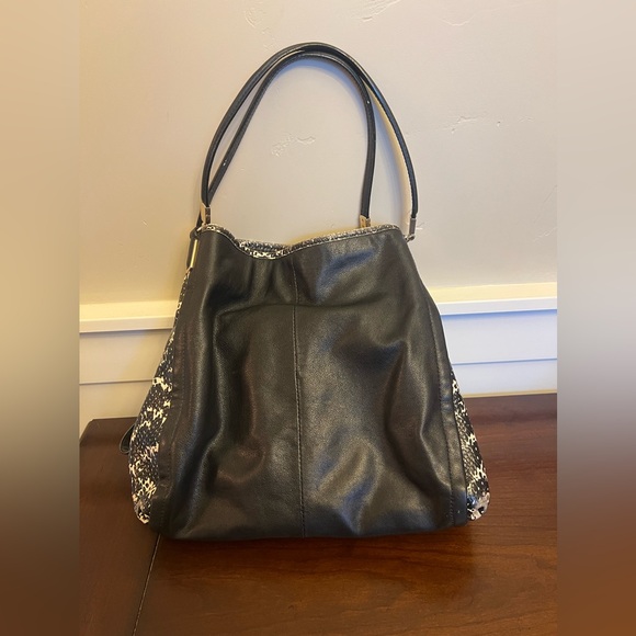 Sold - Picture 3 of 14